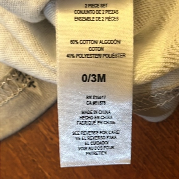 3/$20 Winnie the Pooh Infant Top - Picture 5 of 5